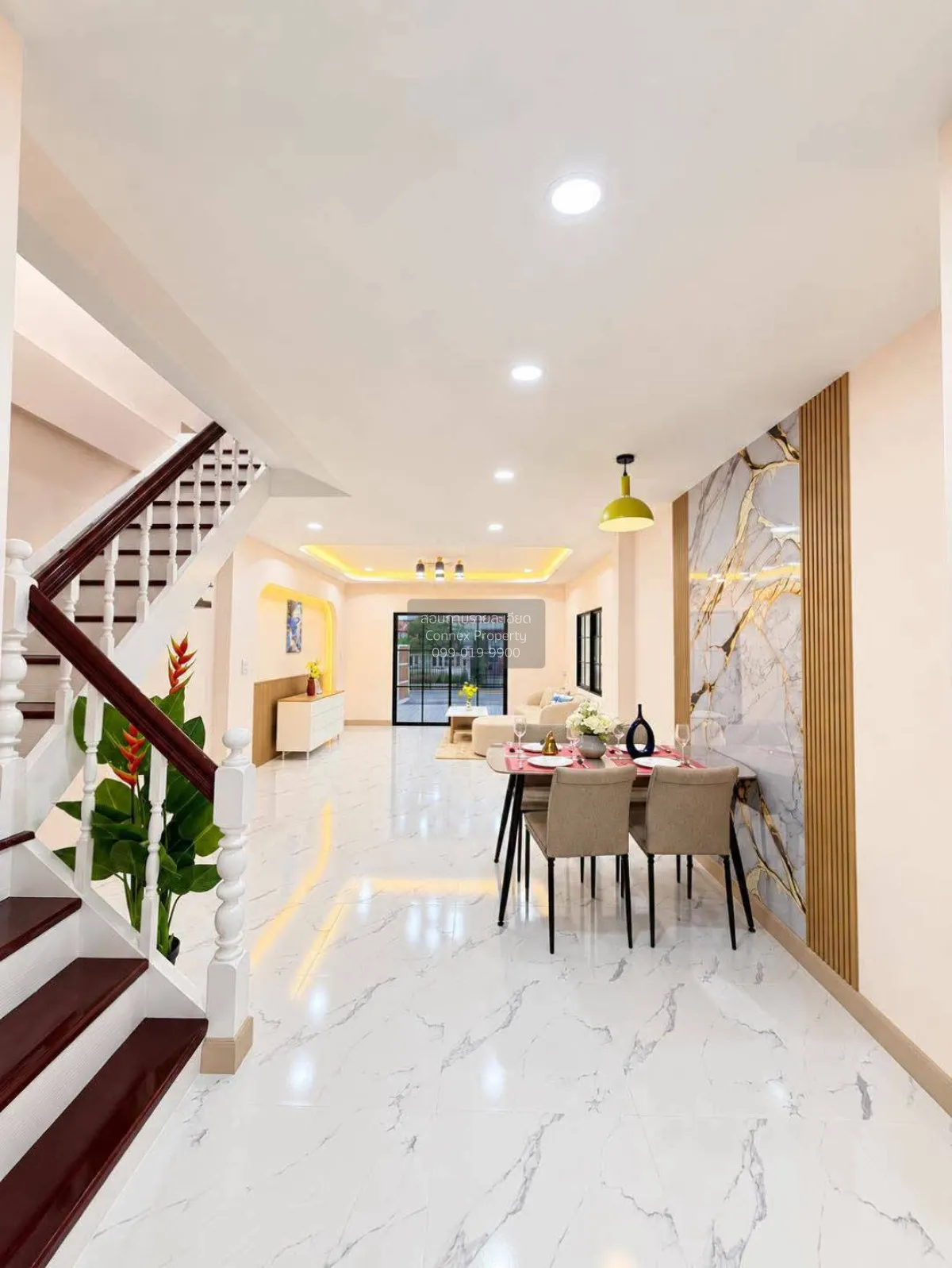 For Sale Townhouse/Townhome  , Baan Buathong 1 , corner unit , ne