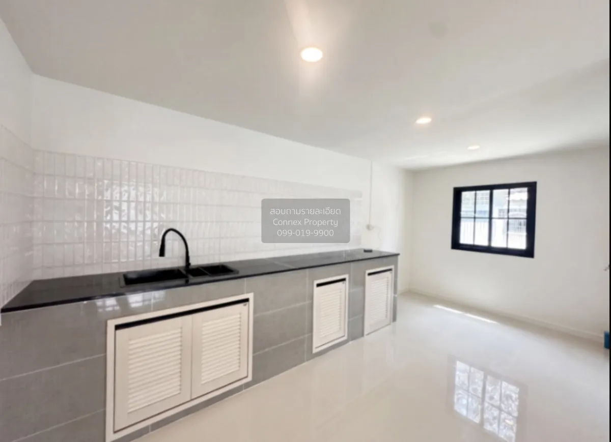 For Sale House , Kritsada Nakhon 31 , newly renovated , Salathamm 3