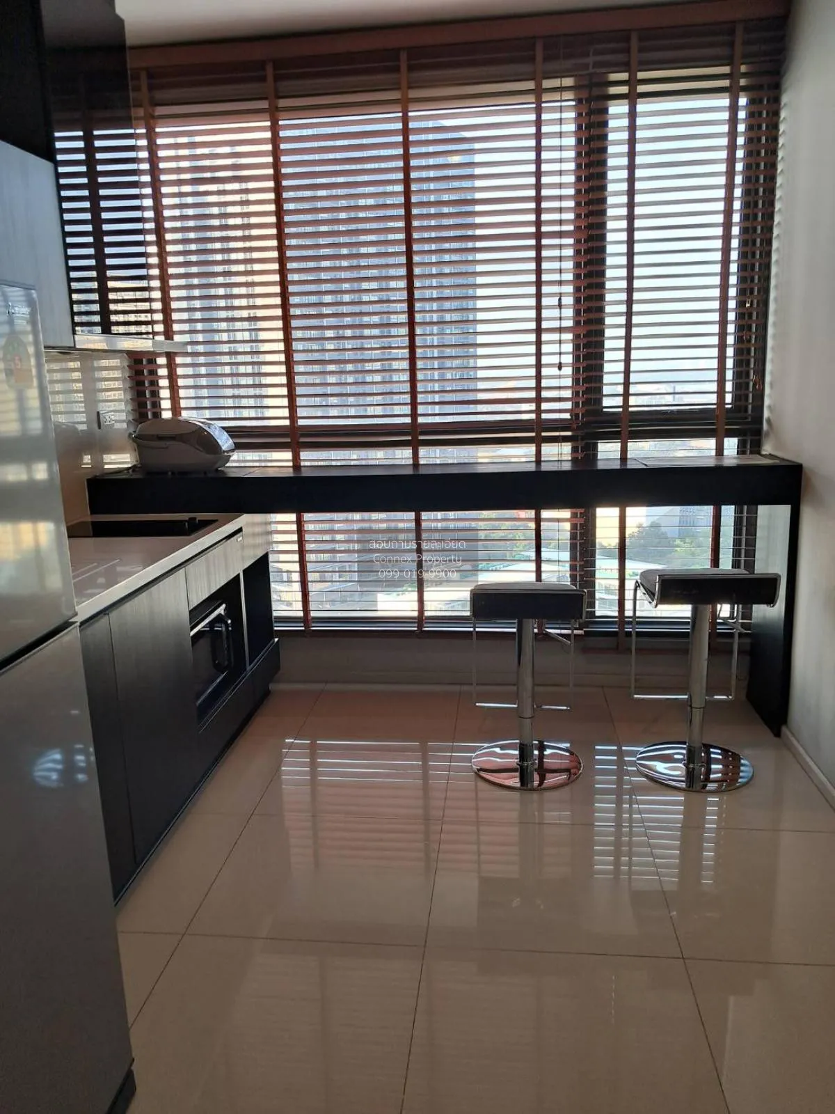 FOR RENT condo , RHYTHM Sukhumvit 44/1 , BTS-Phra Khanong , Phra  4