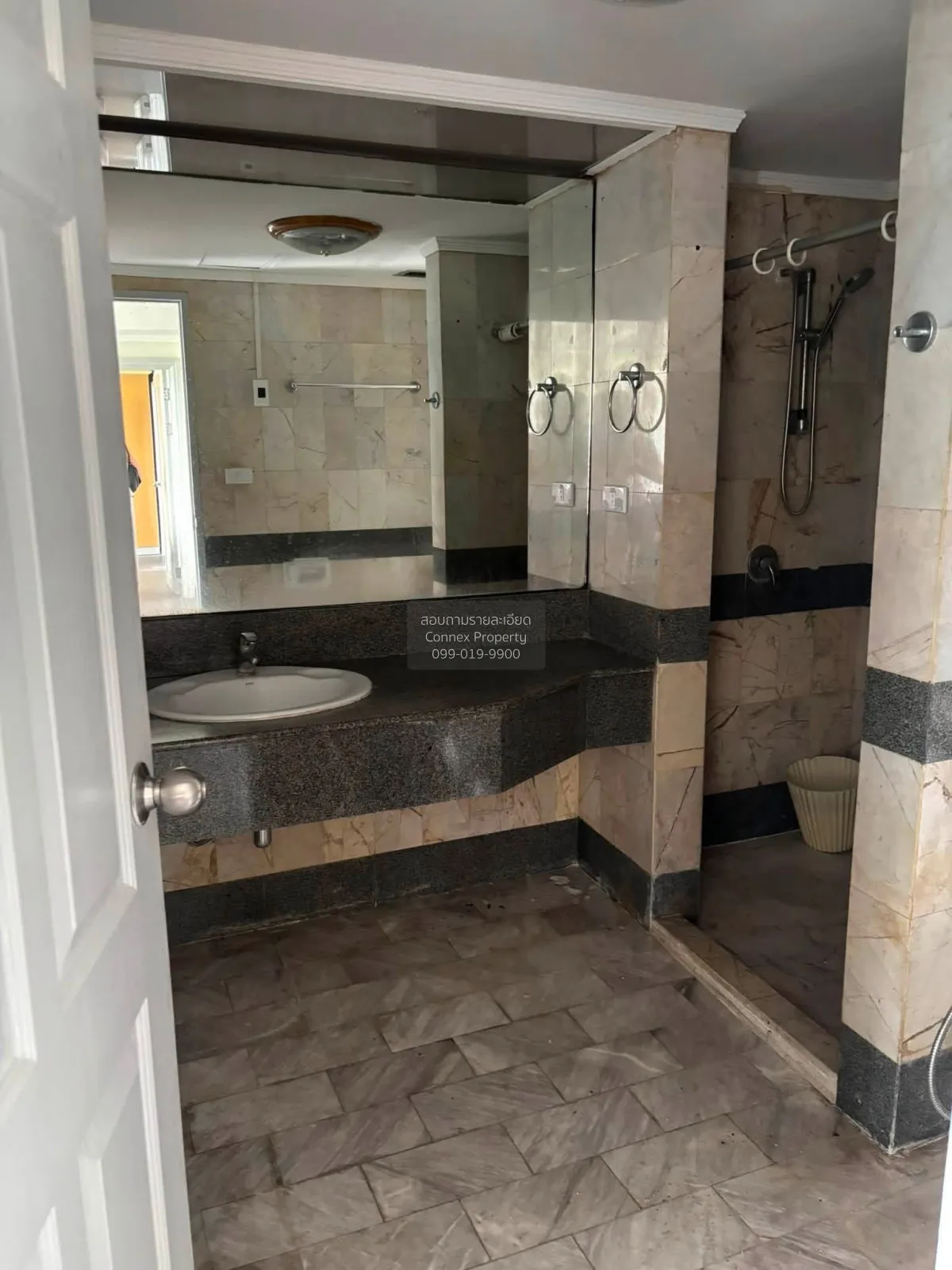 For Sale Condo , Royal 9 Residence , ARL-Ramkhamhaeng , Bang Kapi