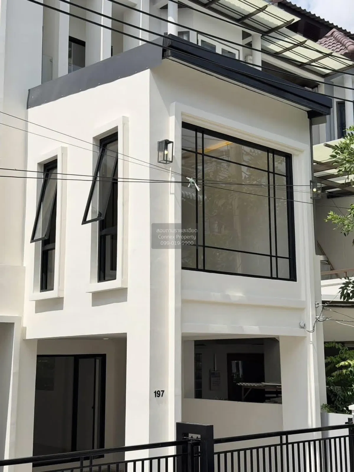For Sale Townhouse/Townhome  , Town in Town Lat Phrao 94 , newly  3