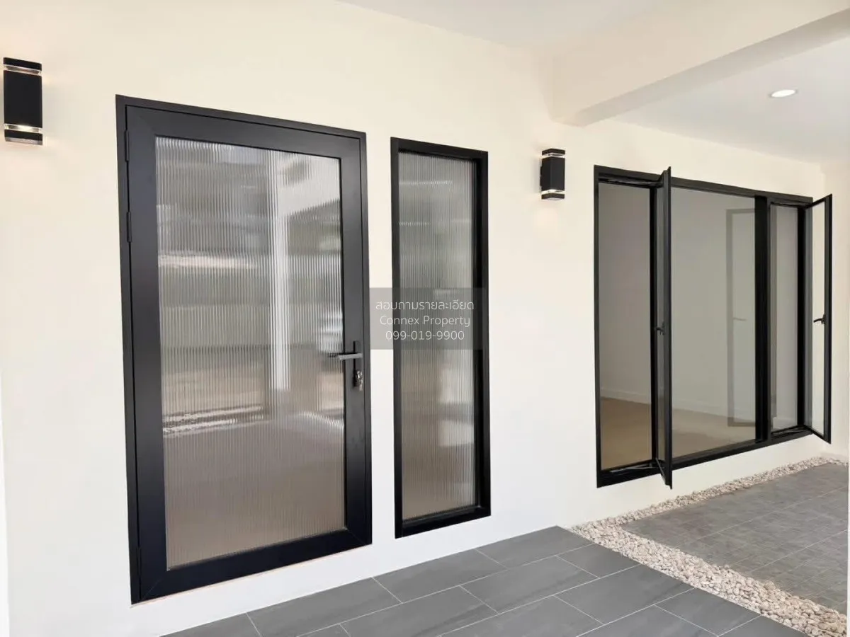 For Sale Townhouse/Townhome  , Town in Town Lat Phrao 94 , newly 