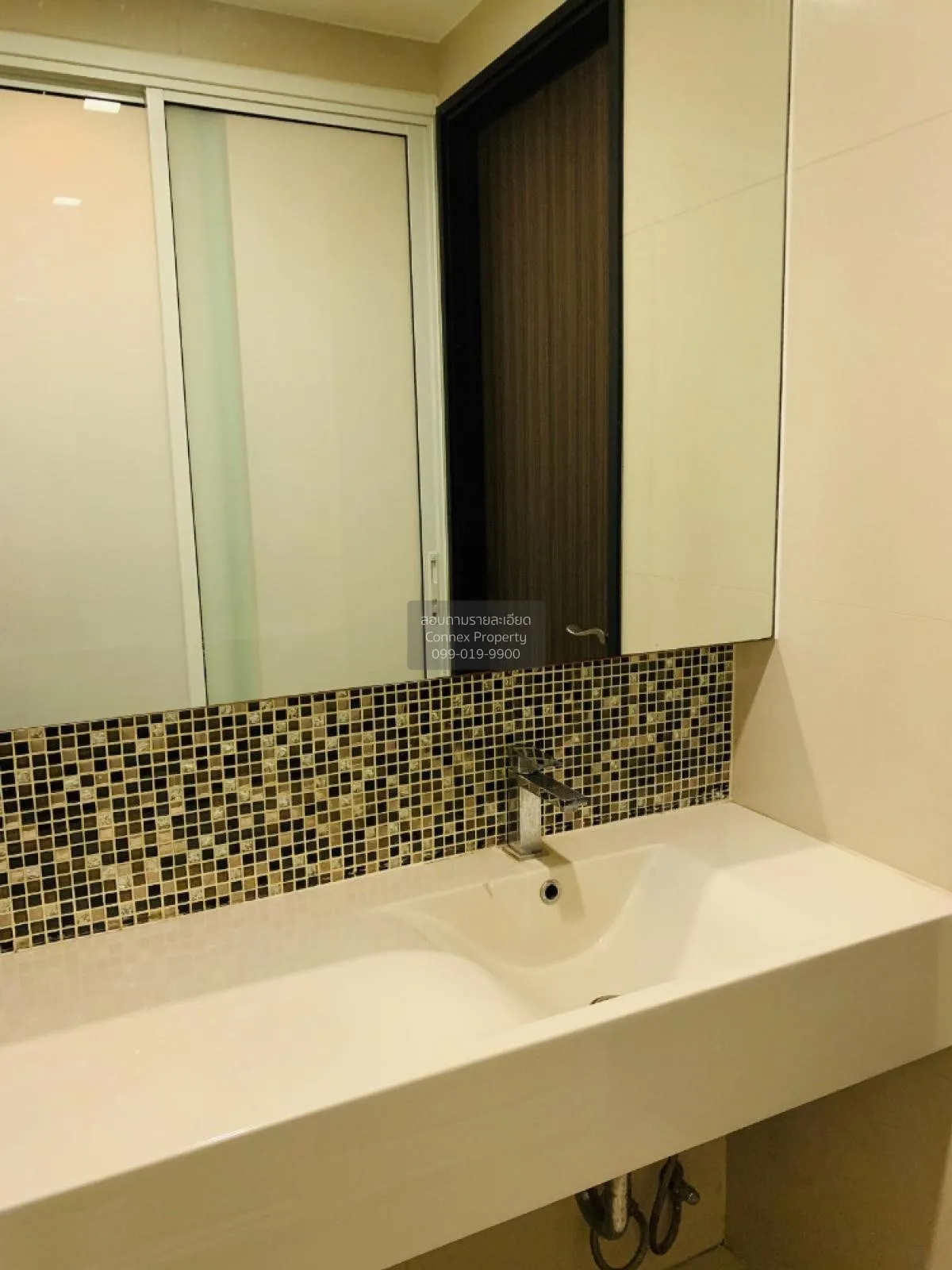 FOR RENT condo , RHYTHM Sukhumvit 44/1 , BTS-Phra Khanong , Phra 