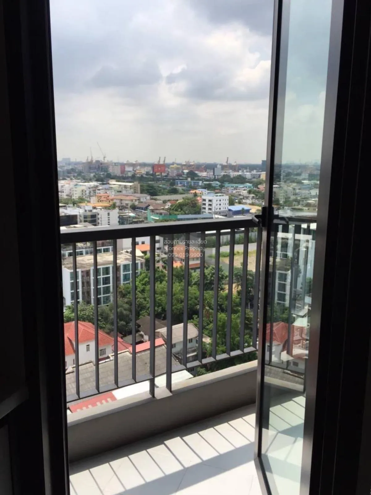 FOR RENT condo , RHYTHM Sukhumvit 44/1 , BTS-Phra Khanong , Phra 