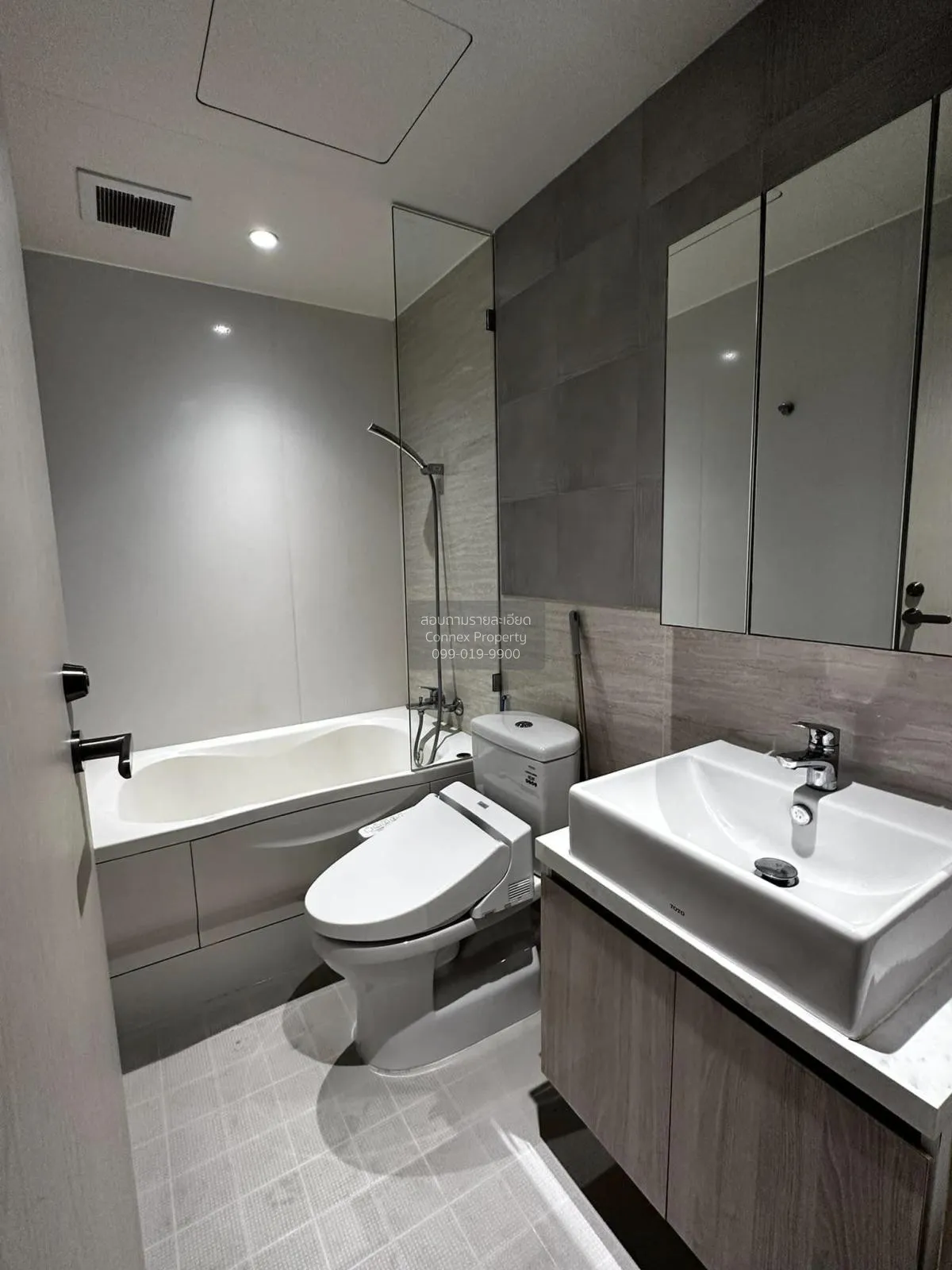 เช่าคอนโด  รูเนะสุ ทองหล่อ BTS-ทองหล่อ คลองตันเหนือ เขต วัฒนา กรุ