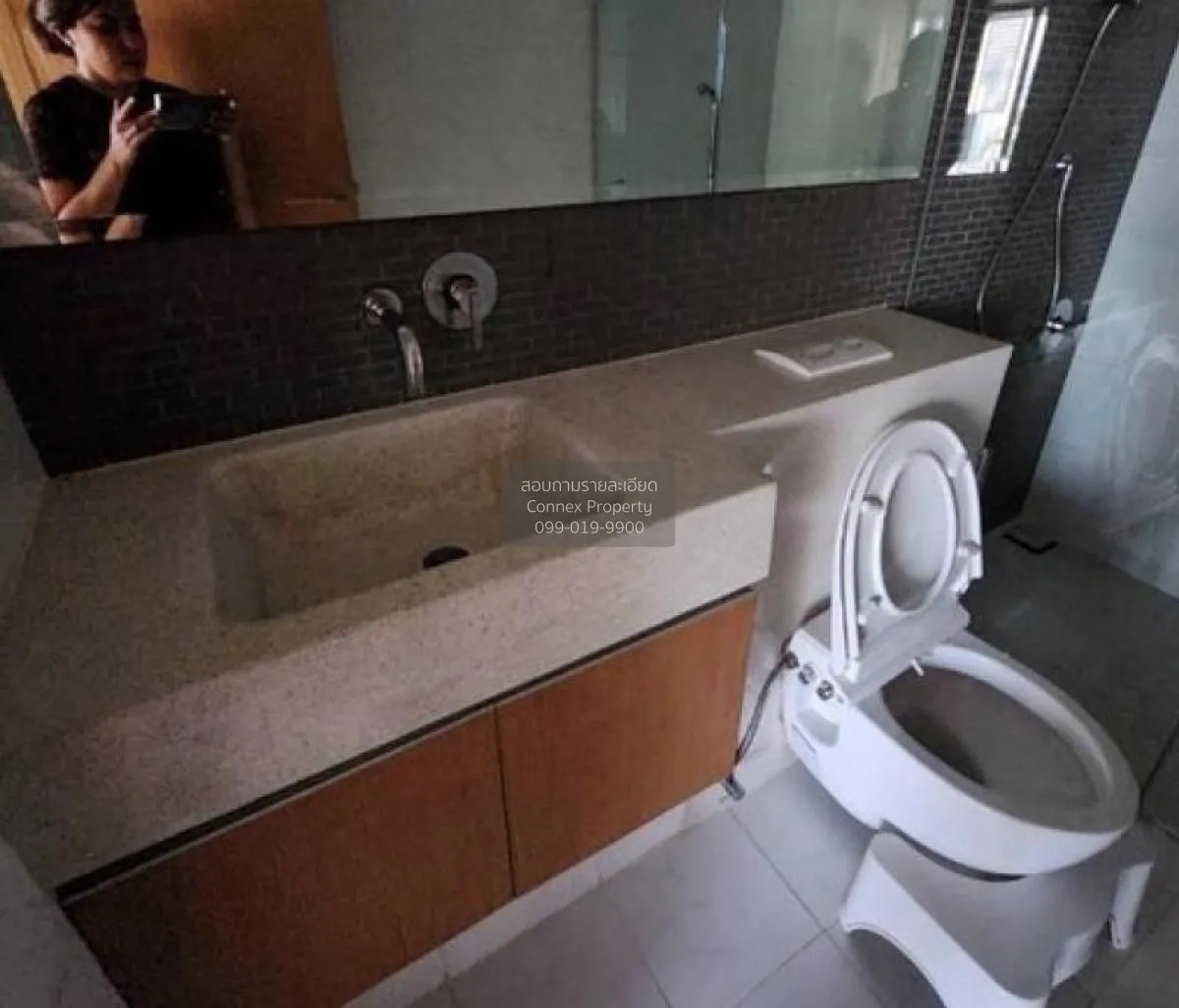 เช่าคอนโด  ไซมิสจอยญ่า BTS-พร้อมพงษ์ คลองตันเหนือ เขต วัฒนา กรุงเ