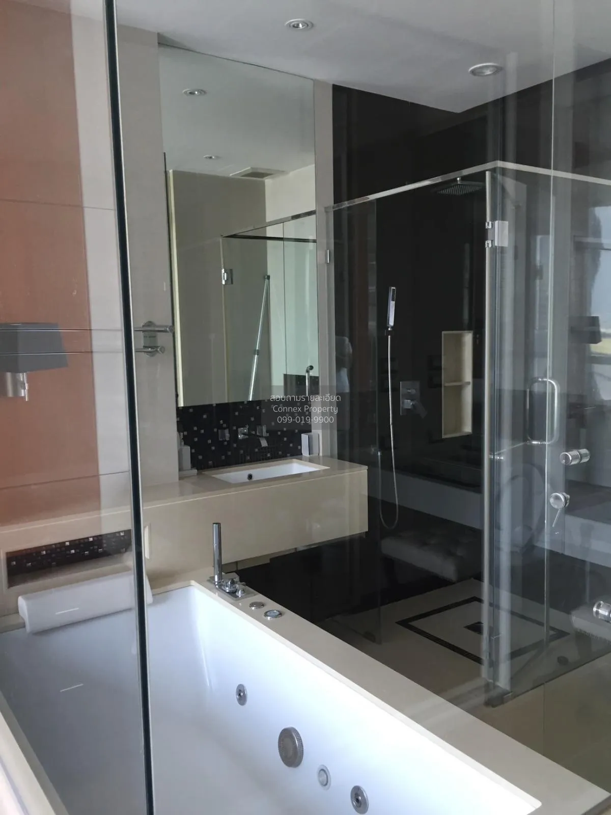 FOR RENT condo , The Address Sukhumvit 28 , BTS-Phrom Phong , Khl