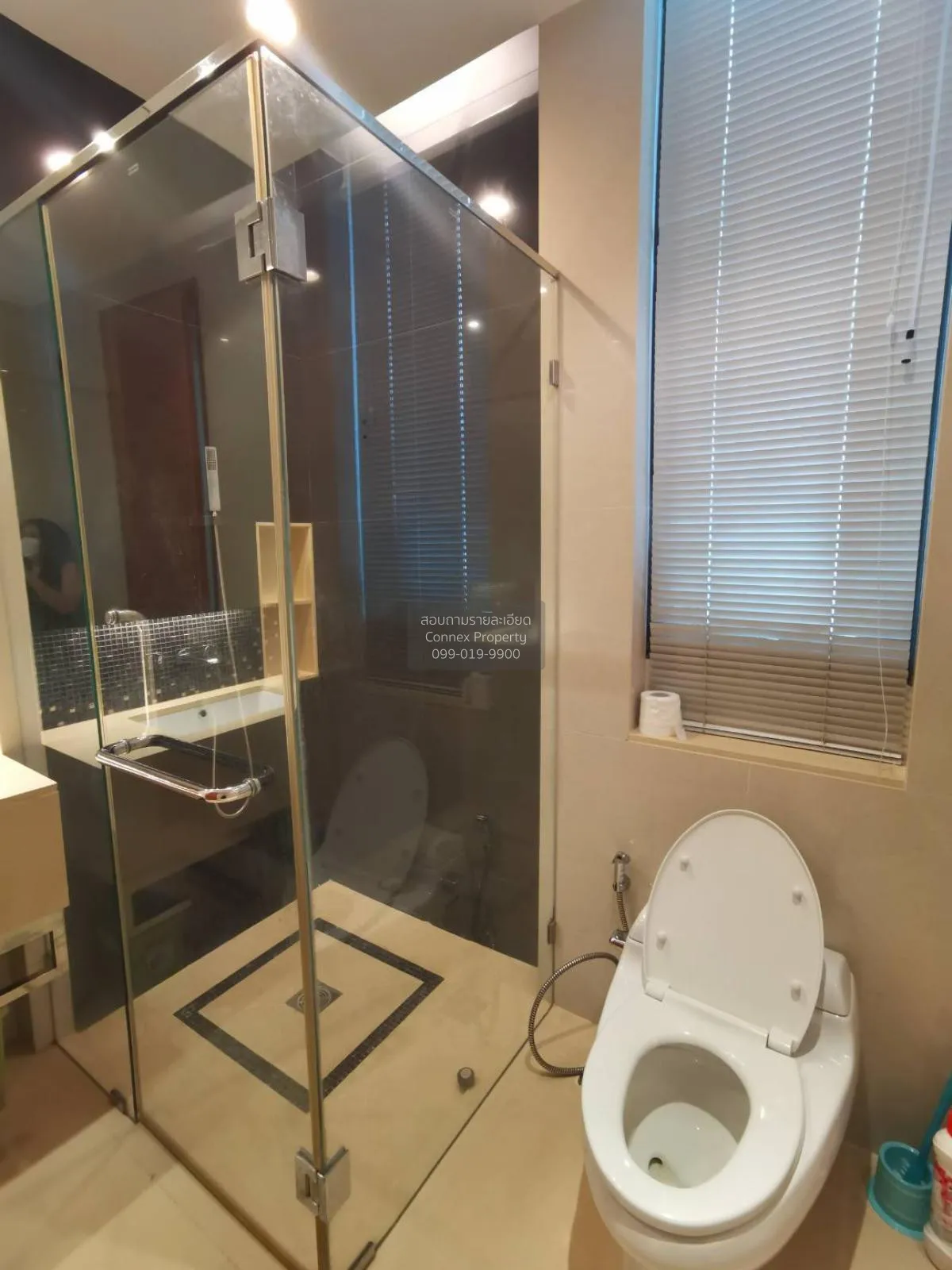 เช่าคอนโด  ดิ แอดเดรส สุขุมวิท 28 BTS-พร้อมพงษ์ คลองตัน เขต คลองเ