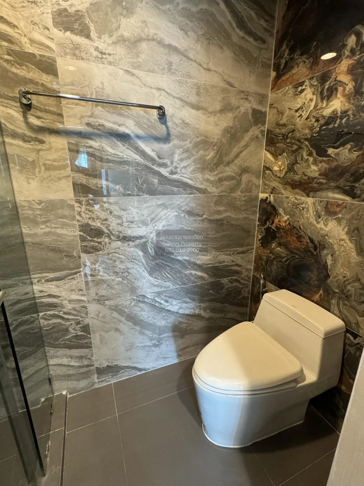 FOR RENT condo , The Crest Sukhumvit 34 , BTS-Thong Lo , Khlong T