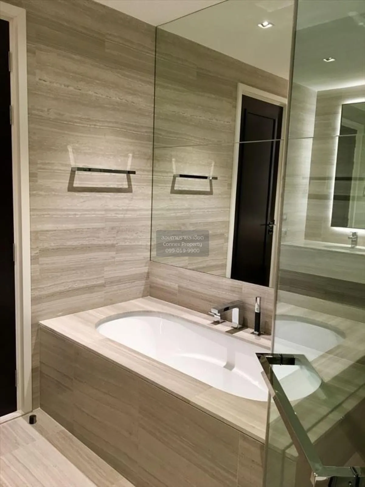 เช่าคอนโด  เดอะ ดิโพลแมท 39 BTS-พร้อมพงษ์ คลองตันเหนือ เขต วัฒนา 