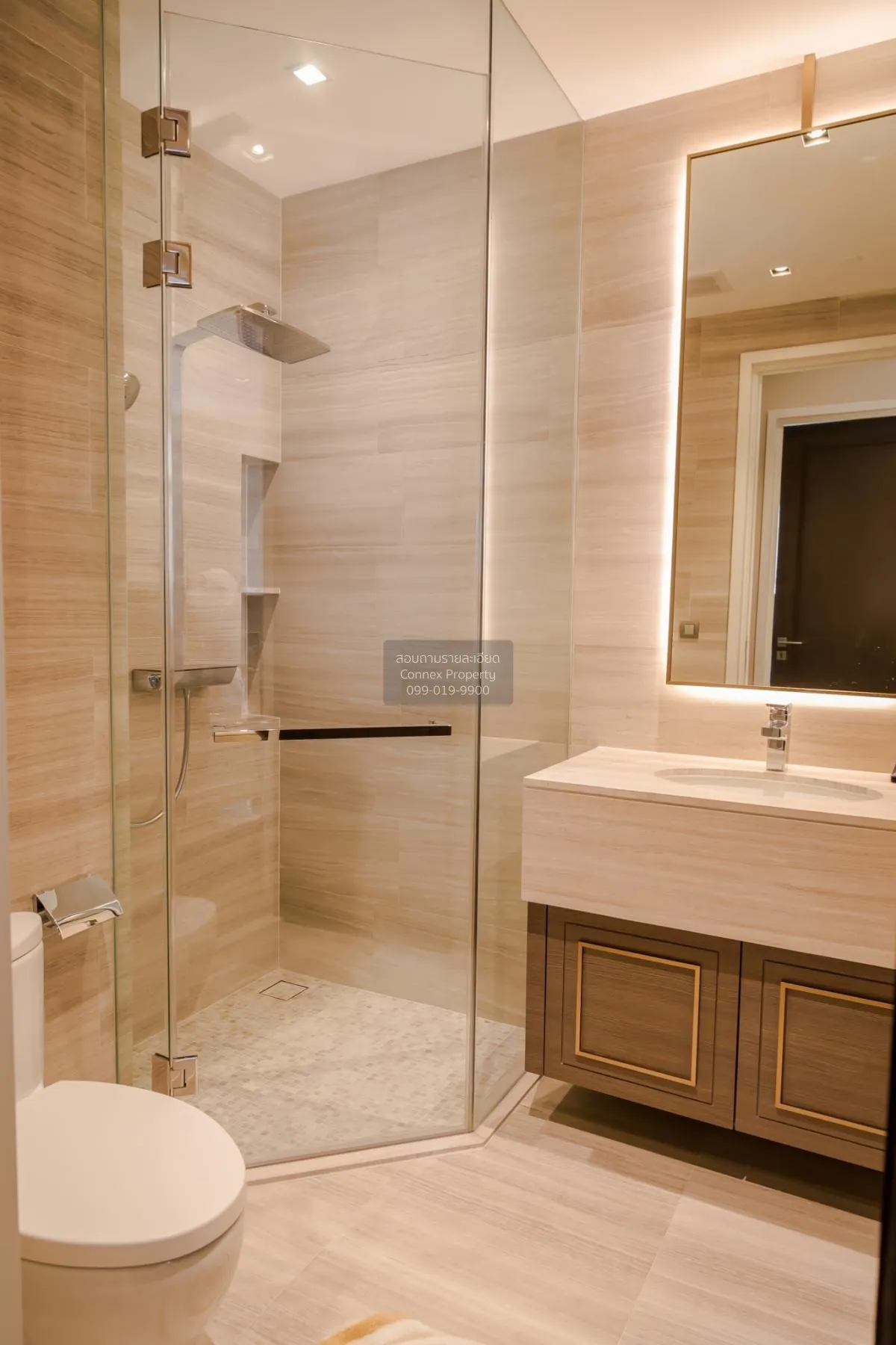 เช่าคอนโด  เดอะ ดิโพลแมท 39 BTS-พร้อมพงษ์ คลองตันเหนือ เขต วัฒนา 