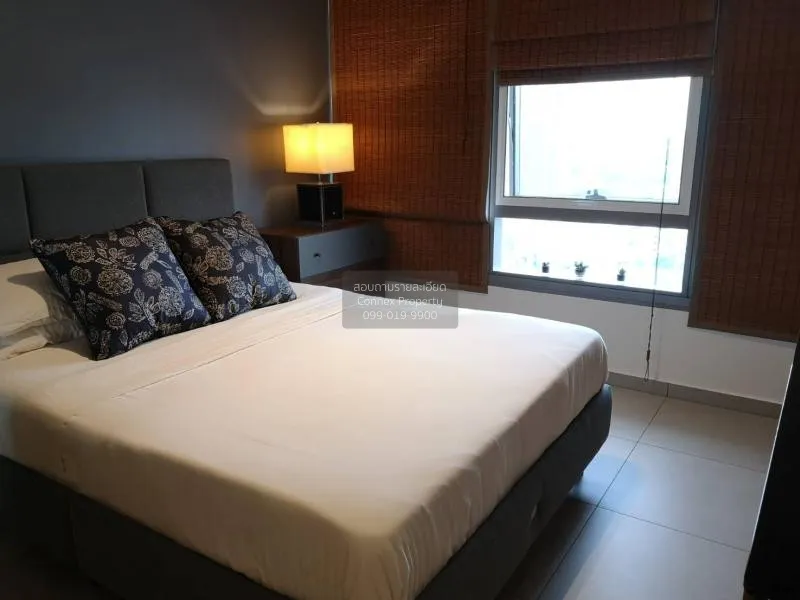 FOR SALE condo , The Lofts Ekkamai , BTS-Ekkamai , Phra Khanong N