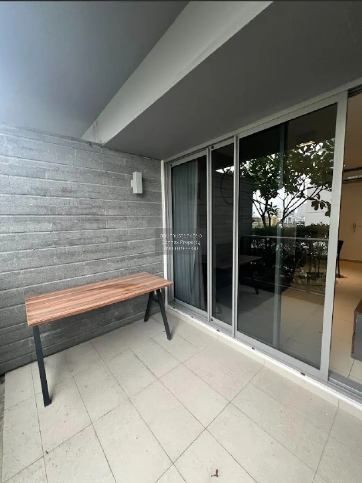 FOR RENT condo , The Lofts Ekkamai , BTS-Ekkamai , Phra Khanong N