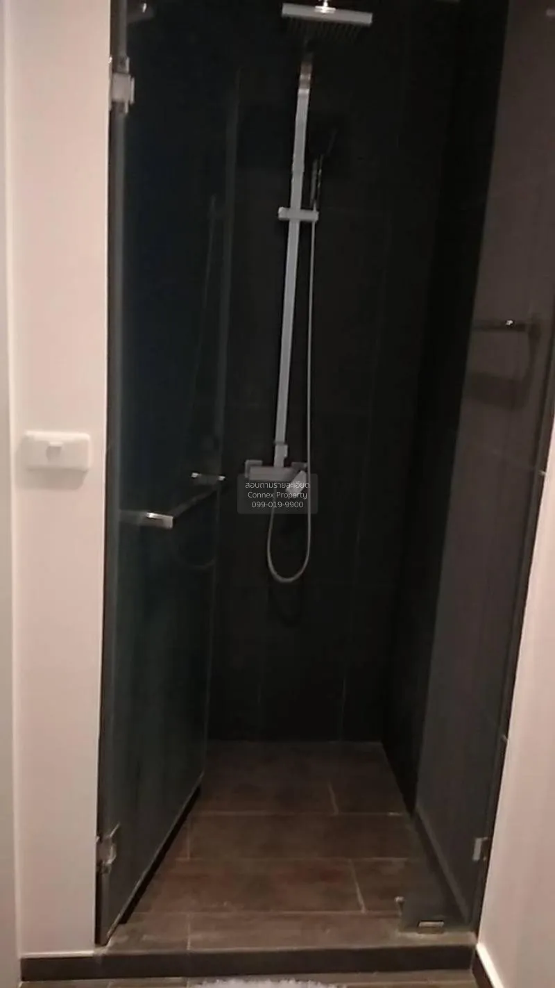 FOR RENT condo , The Lofts Ekkamai , BTS-Ekkamai , Phra Khanong N