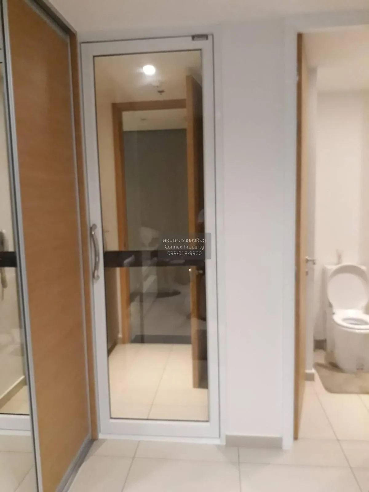 FOR RENT condo , The Lofts Ekkamai , BTS-Ekkamai , Phra Khanong N