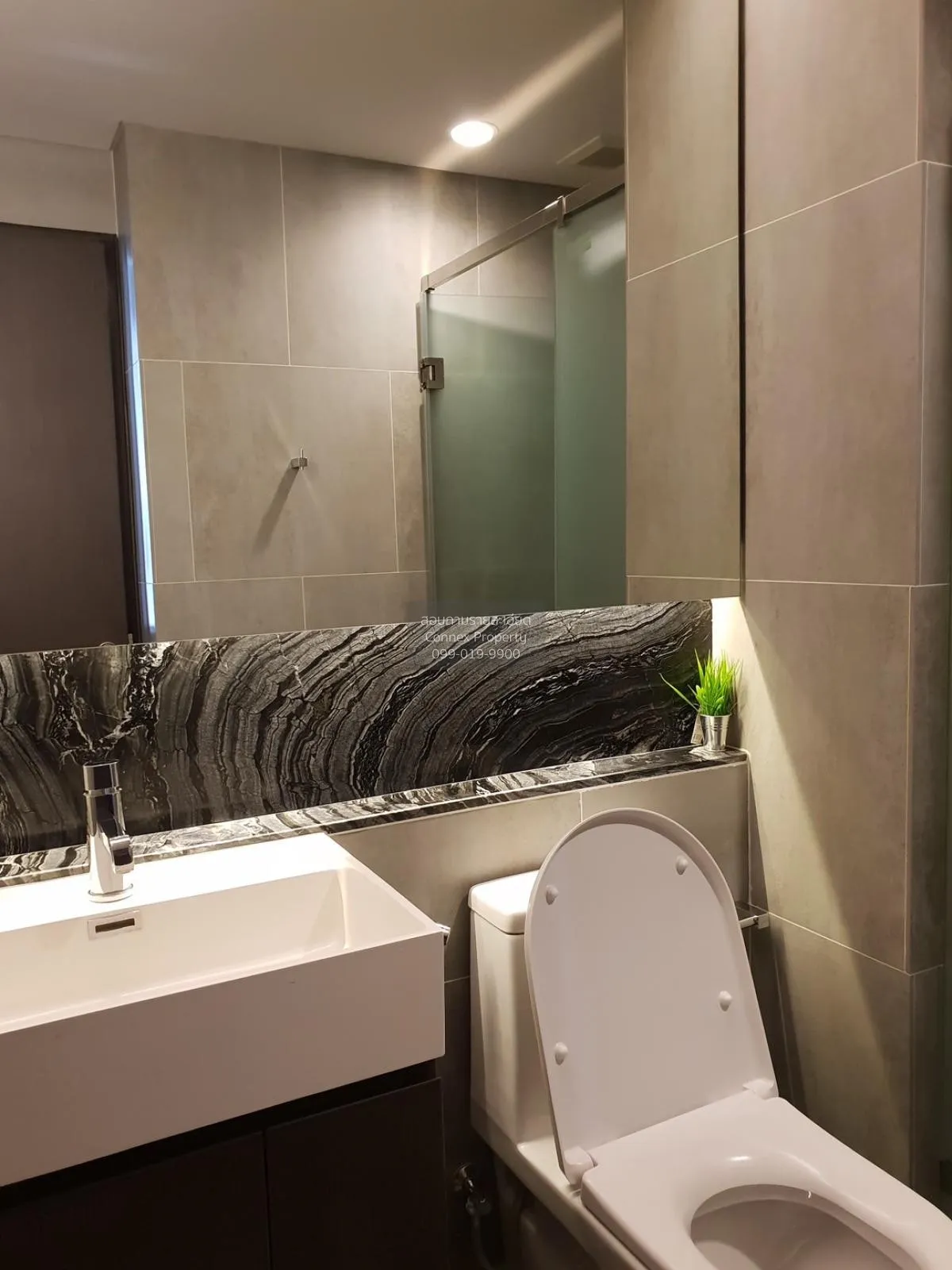 เช่าคอนโด  เดอะ ลุมพินี 24 BTS-พร้อมพงษ์ คลองตัน เขต คลองเตย กรุง