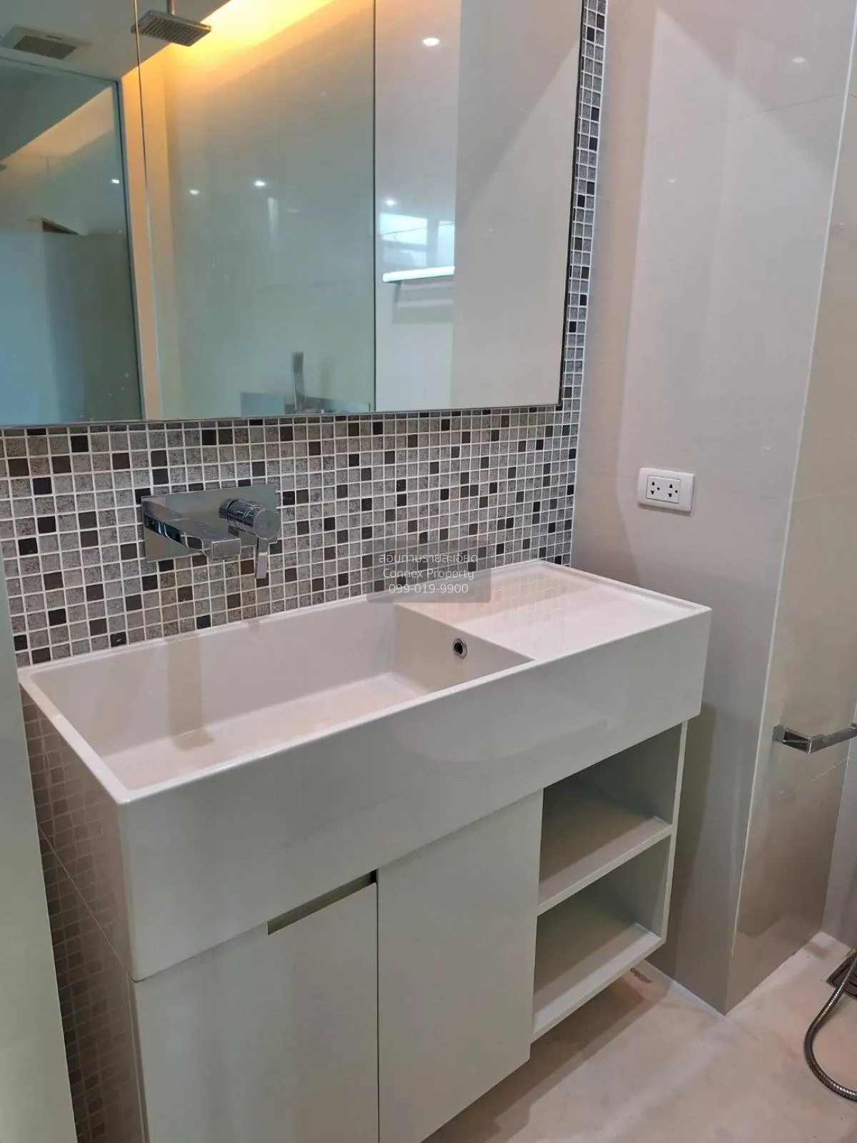 FOR RENT condo , The room sukhumvit 21 , BTS-Asok , Khlong Toei N