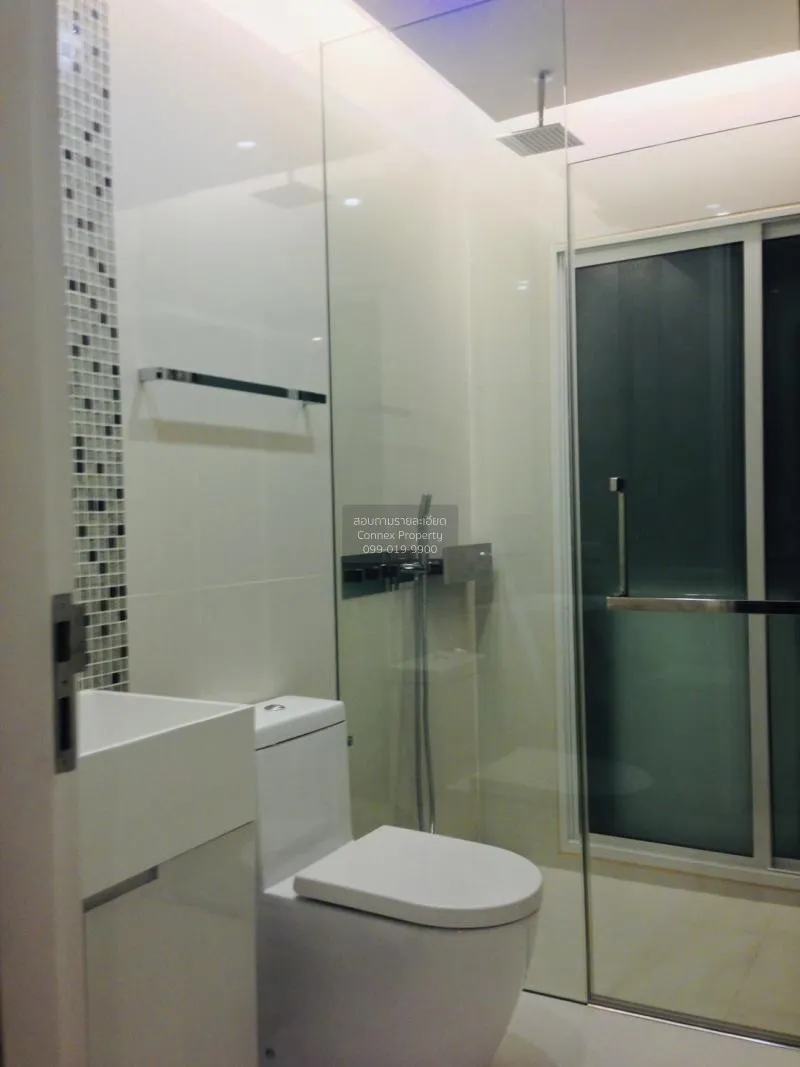 เช่าคอนโด  เดอะ รูม สุขุมวิท 21 BTS-อโศก คลองเตยเหนือ เขต วัฒนา ก