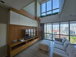 เช่าคอนโด  เดอะ รูม สุขุมวิท 21 BTS-อโศก คลองเตยเหนือ เขต วัฒนา กรุงเทพ CX-23439