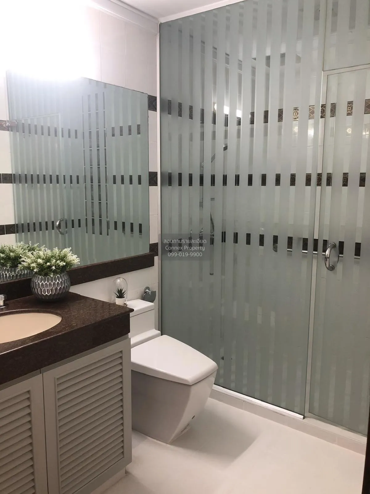 เช่าคอนโด  ทาวเวอร์ พาร์ค BTS-นานา คลองเตยเหนือ เขต วัฒนา กรุงเทพ