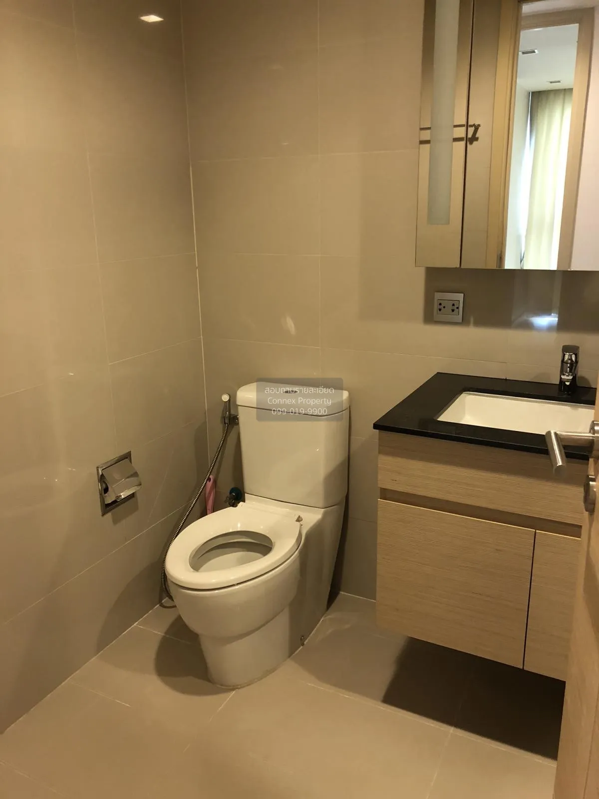 ขายคอนโด  เวีย โบทานี BTS-พร้อมพงษ์ คลองเตยเหนือ เขต วัฒนา กรุงเท