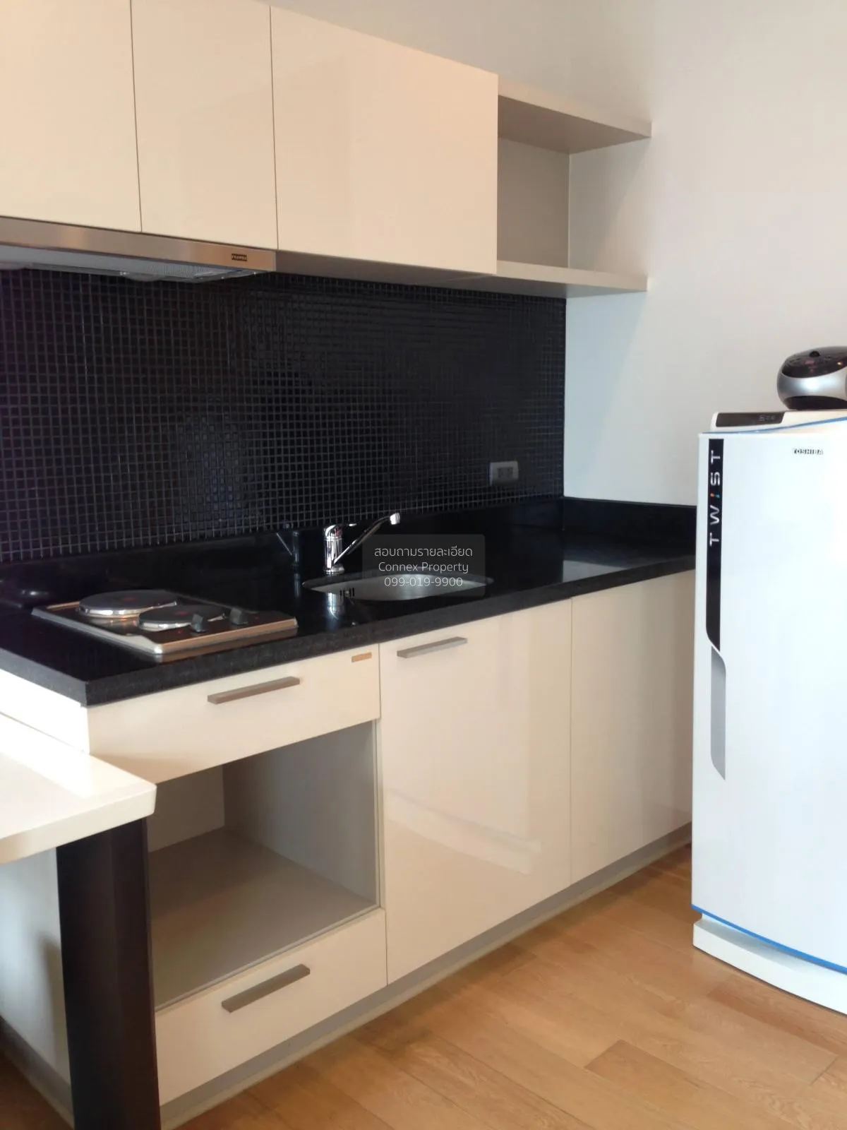 FOR RENT condo , Fuse Sathorn - Taksin , BTS-Wongwian Yai , Bang  4