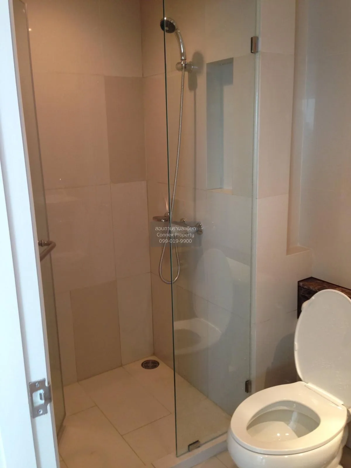 FOR RENT condo , Fuse Sathorn - Taksin , BTS-Wongwian Yai , Bang 