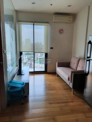 FOR RENT condo , Fuse Sathorn - Taksin , BTS-Wongwian Yai , Bang Lamphu Lang , Khlong San , Bangkok , CX-25034