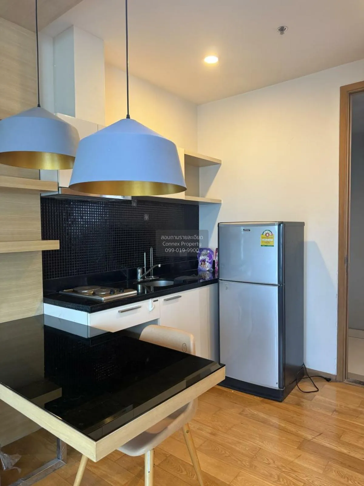 FOR RENT condo , Fuse Sathorn - Taksin , BTS-Wongwian Yai , Bang  2