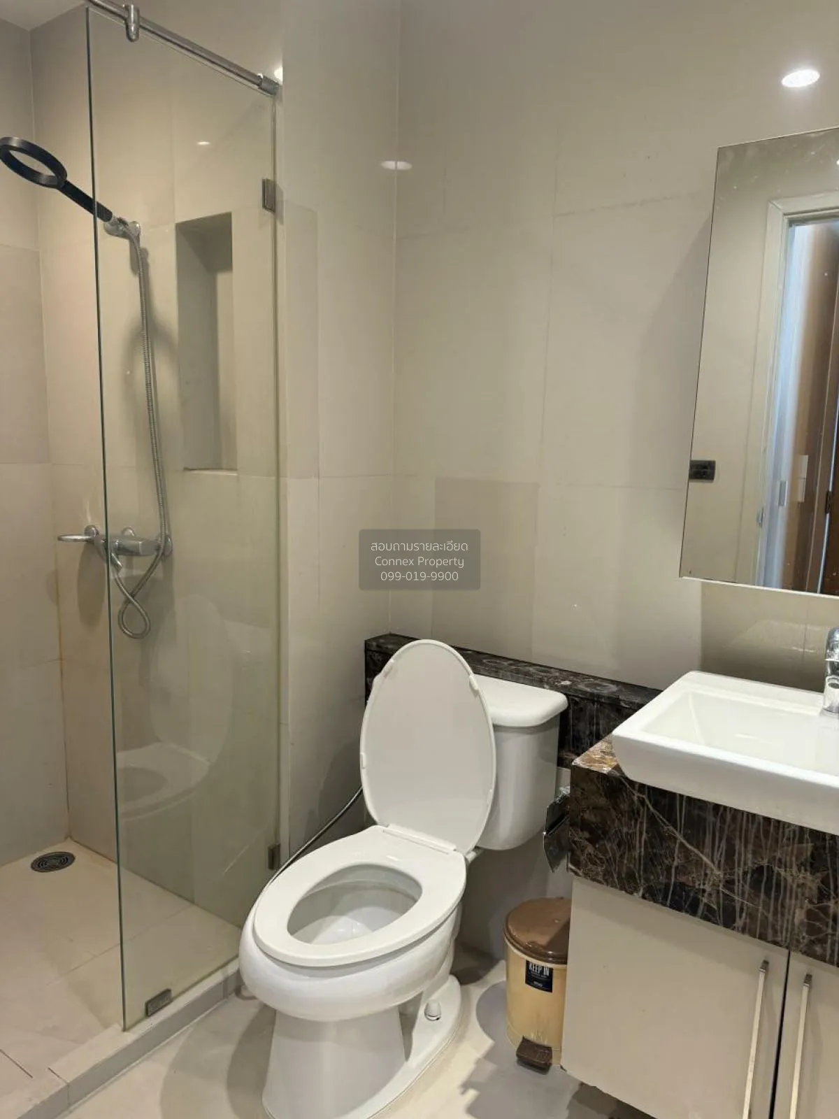 FOR RENT condo , Fuse Sathorn - Taksin , BTS-Wongwian Yai , Bang  3