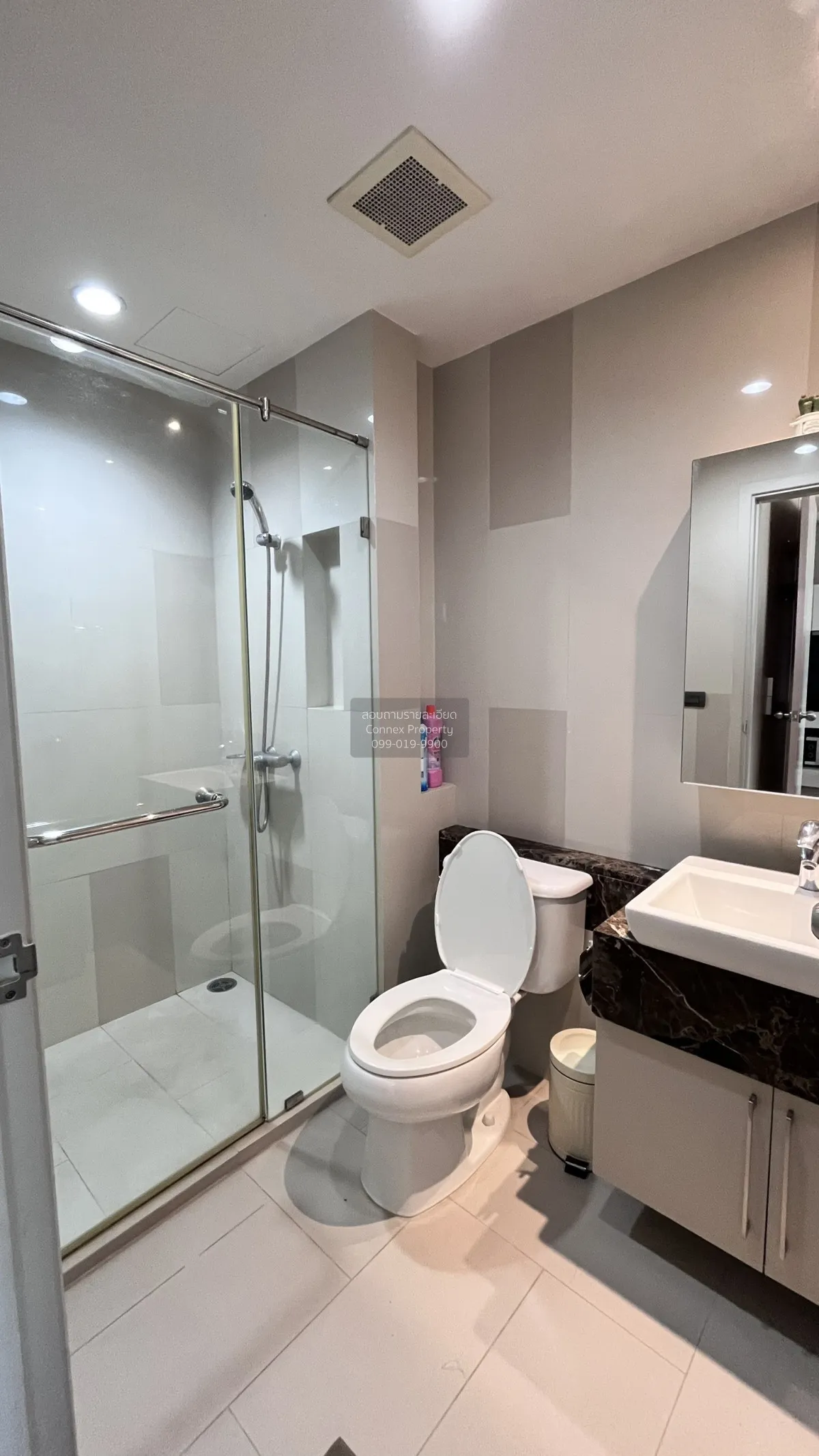 เช่าคอนโด  ฟิวส์ สาทร - ตากสิน BTS-วงเวียนใหญ่ บางลำภูล่าง เขต คล