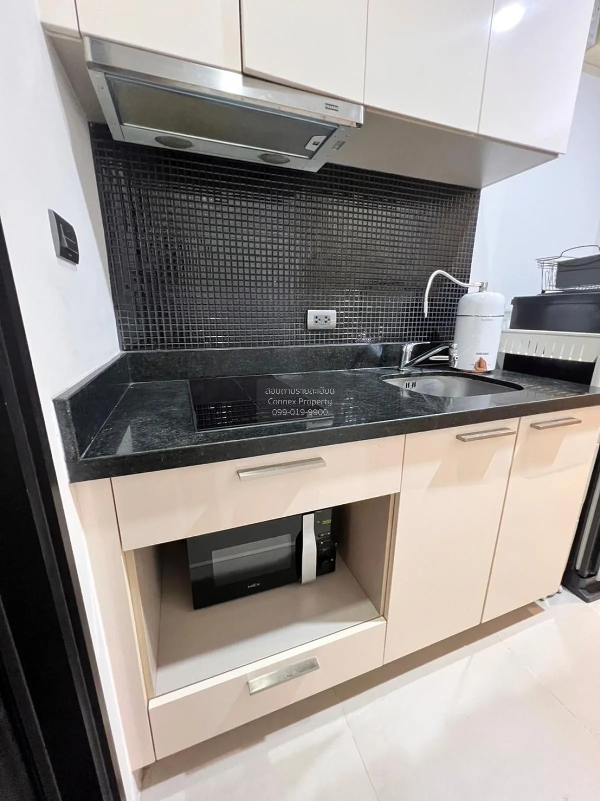 FOR RENT condo , Fuse Sathorn - Taksin , BTS-Wongwian Yai , Bang  3