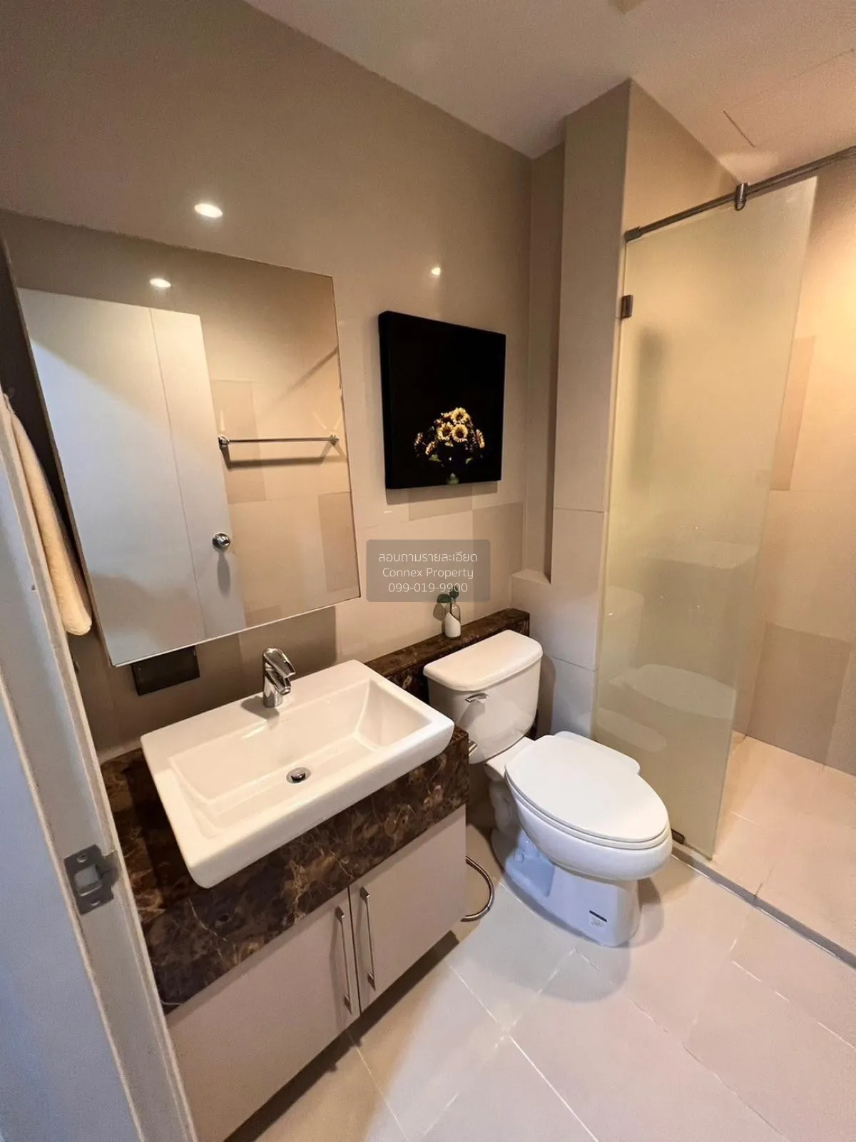 FOR RENT condo , Fuse Sathorn - Taksin , BTS-Wongwian Yai , Bang 