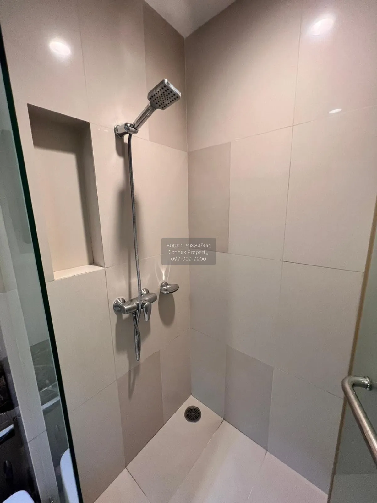 FOR RENT condo , Fuse Sathorn - Taksin , BTS-Wongwian Yai , Bang 