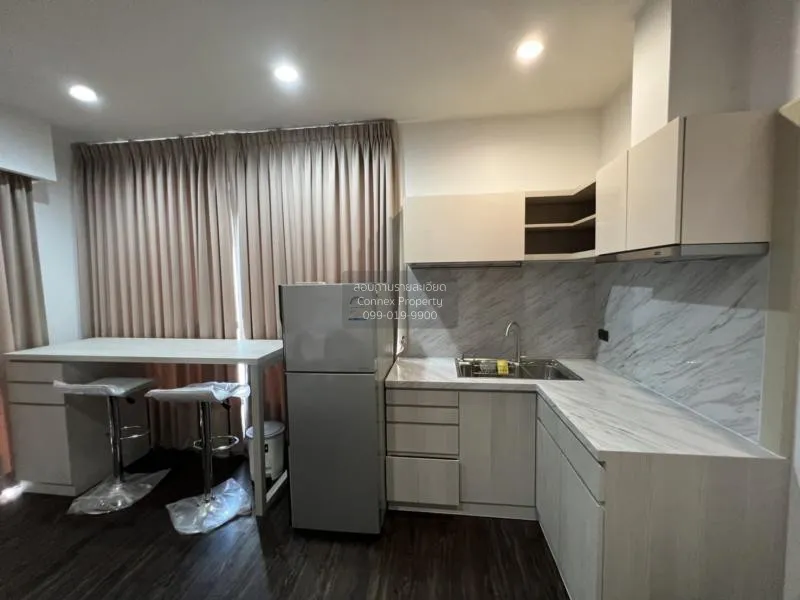 FOR RENT condo , Fuse Sathorn - Taksin , high floor , BTS-Wongwia 4
