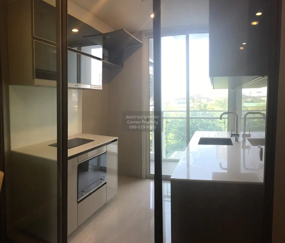 ขายคอนโด  เดอะ รูม สาทร - ถนนปั้น BTS-สุรศักดิ์ สีลม เขต บางรัก ก