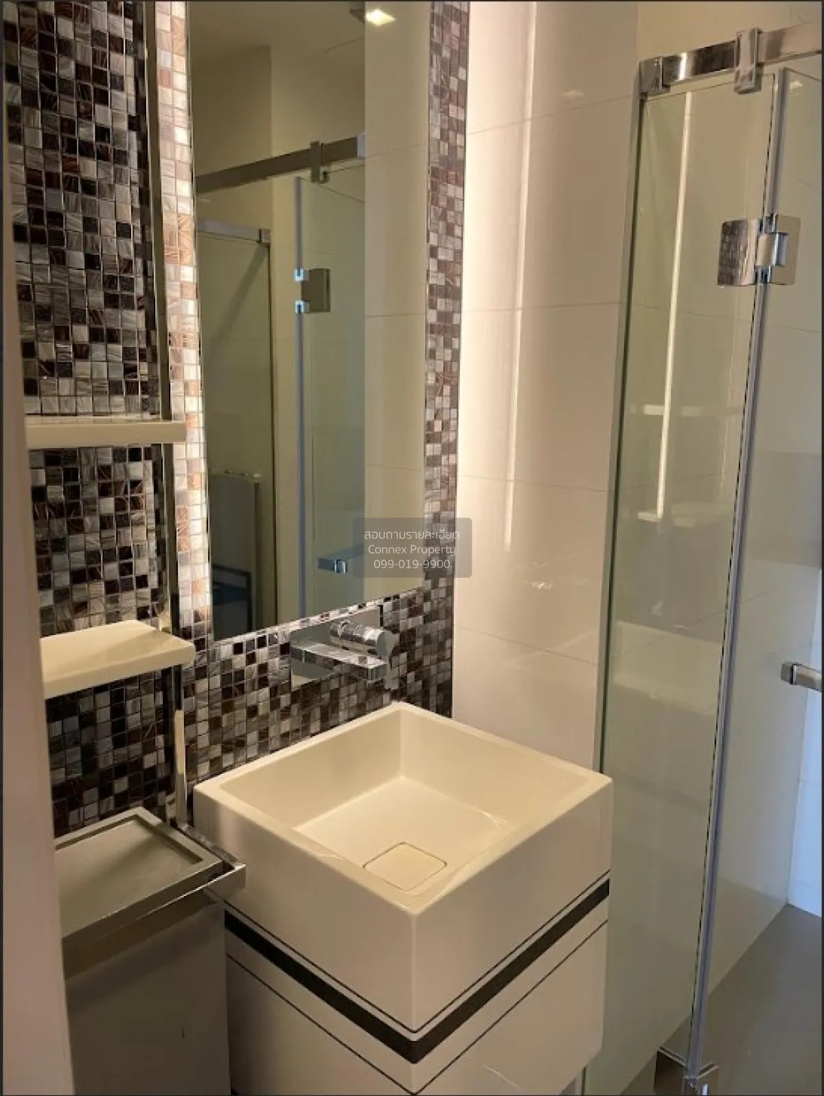 เช่าคอนโด  เดอะ รูม สาทร - ถนนปั้น BTS-สุรศักดิ์ สีลม เขต บางรัก 