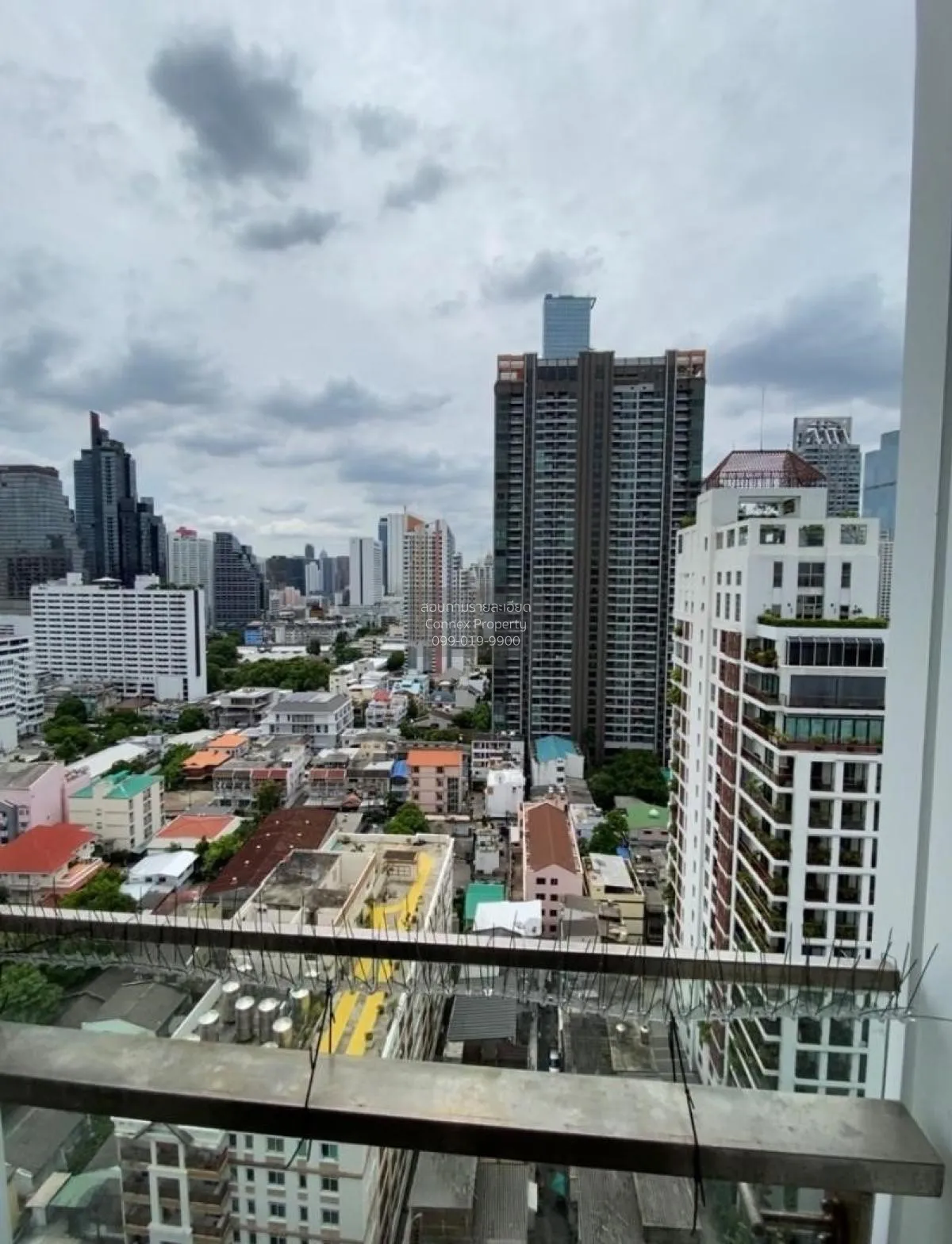 เช่าคอนโด  เดอะ รูม สาทร - ถนนปั้น BTS-สุรศักดิ์ สีลม เขต บางรัก 