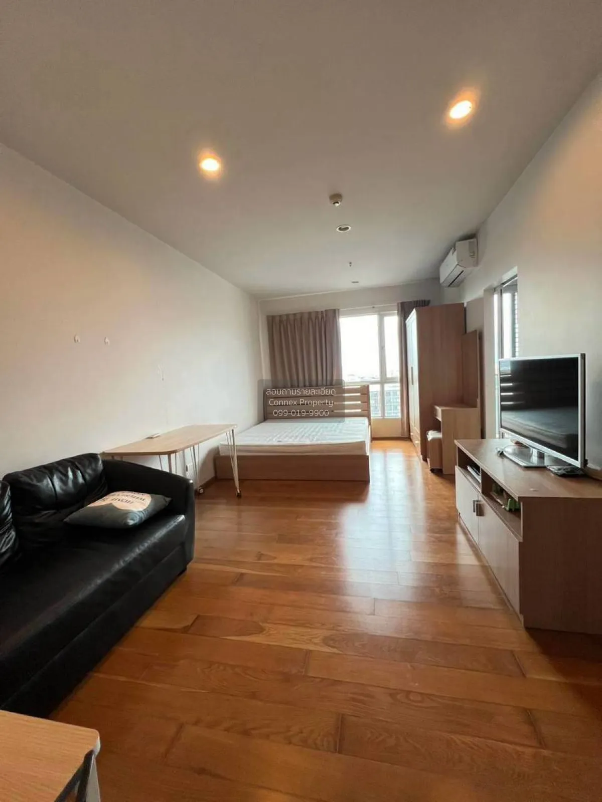 FOR RENT condo , Hive Taksin , BTS-Wongwian Yai , Khlong Ton Sai  1