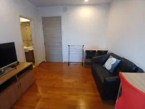FOR RENT condo , Hive Taksin , BTS-Wongwian Yai , Khlong Ton Sai , Khlong San , Bangkok , CX-27294