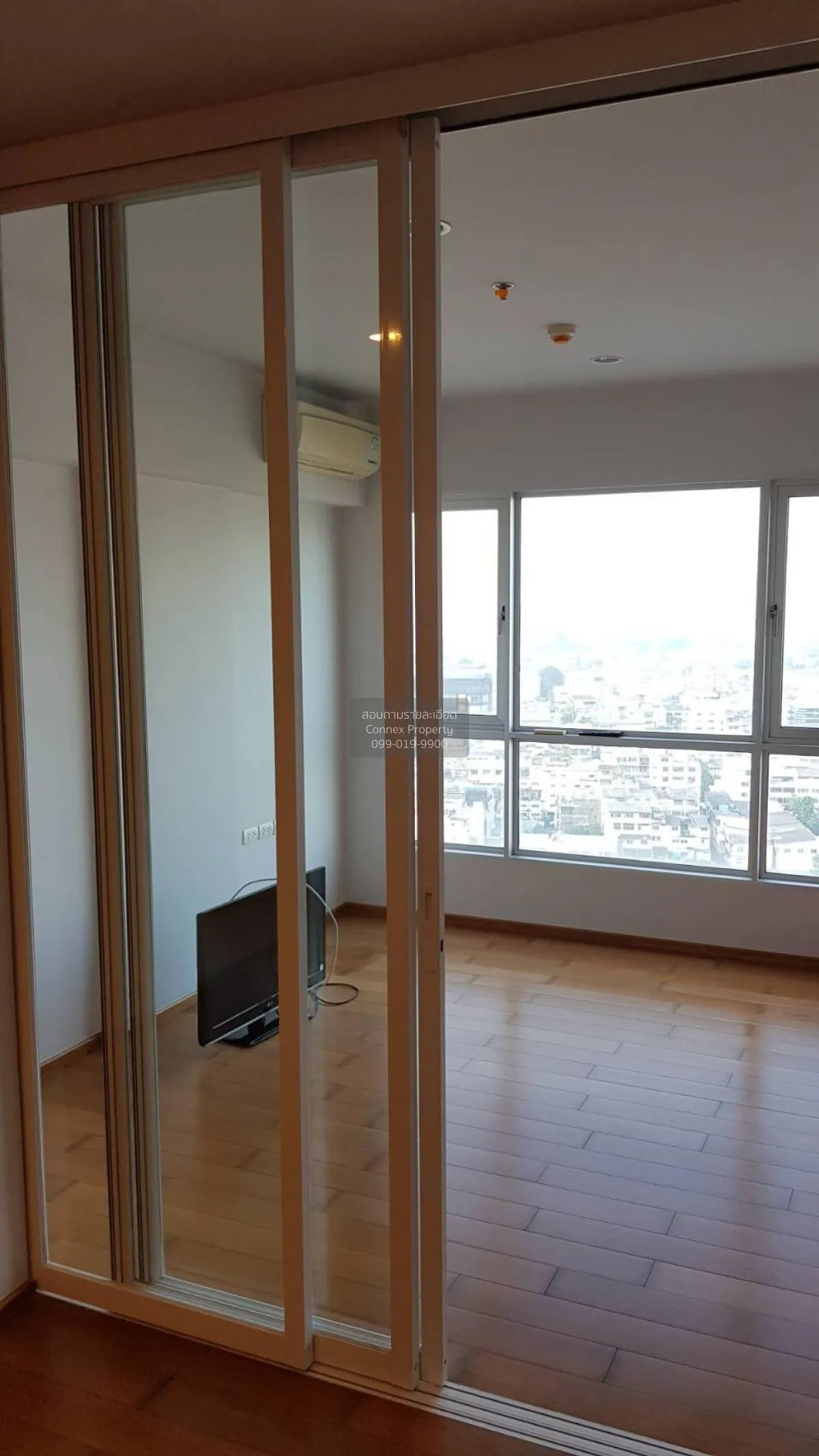 For Sale Condo , Hive Taksin , BTS-Wongwian Yai , Khlong Ton Sai  2