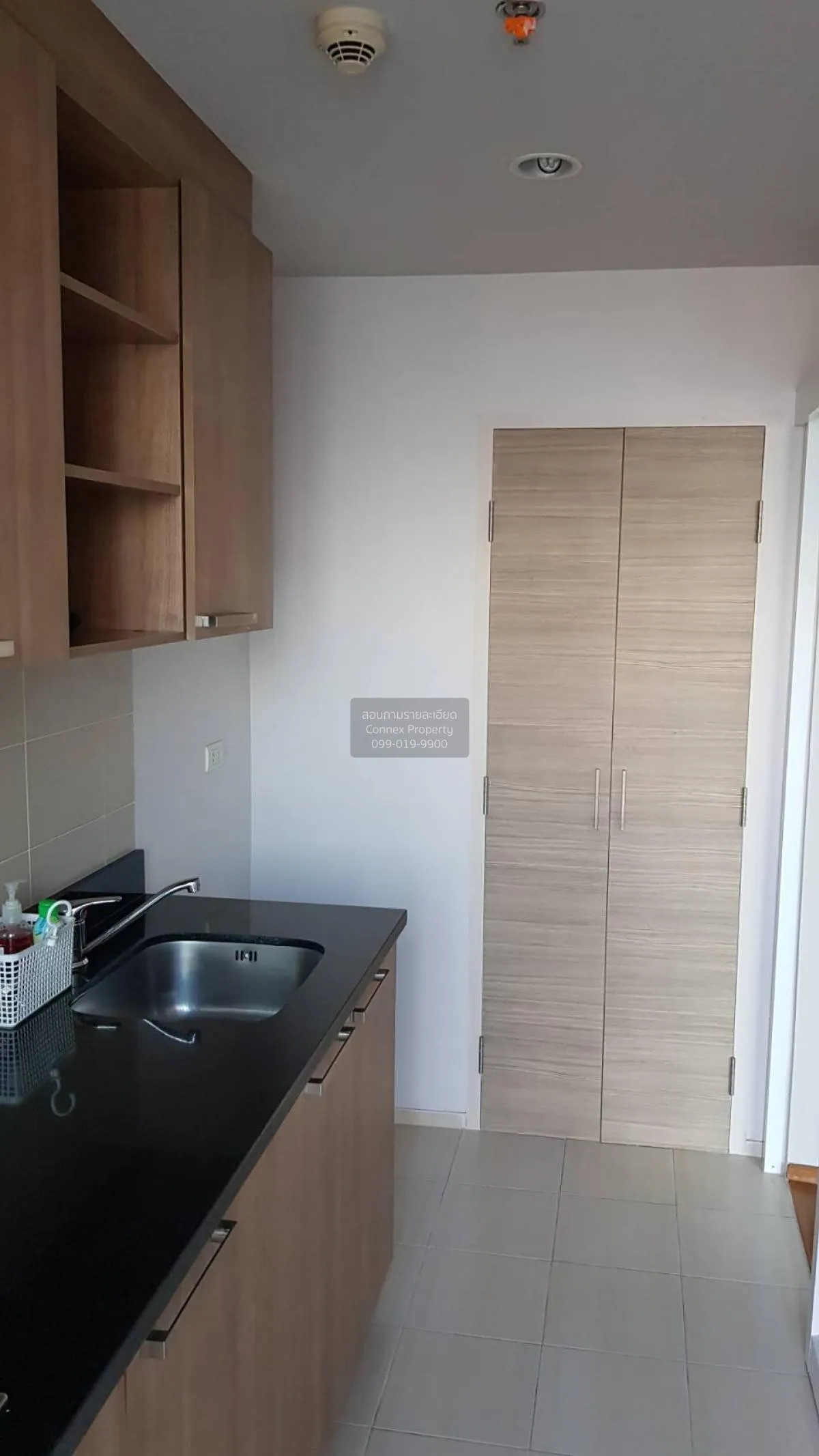 For Sale Condo , Hive Taksin , BTS-Wongwian Yai , Khlong Ton Sai  3