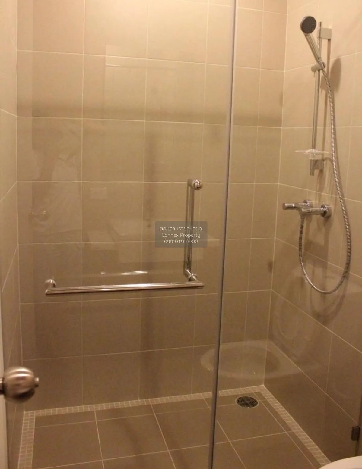 ขายคอนโด  ไฮฟ์ สาทร BTS-กรุงธนบุรี คลองต้นไทร เขต คลองสาน กรุงเทพ