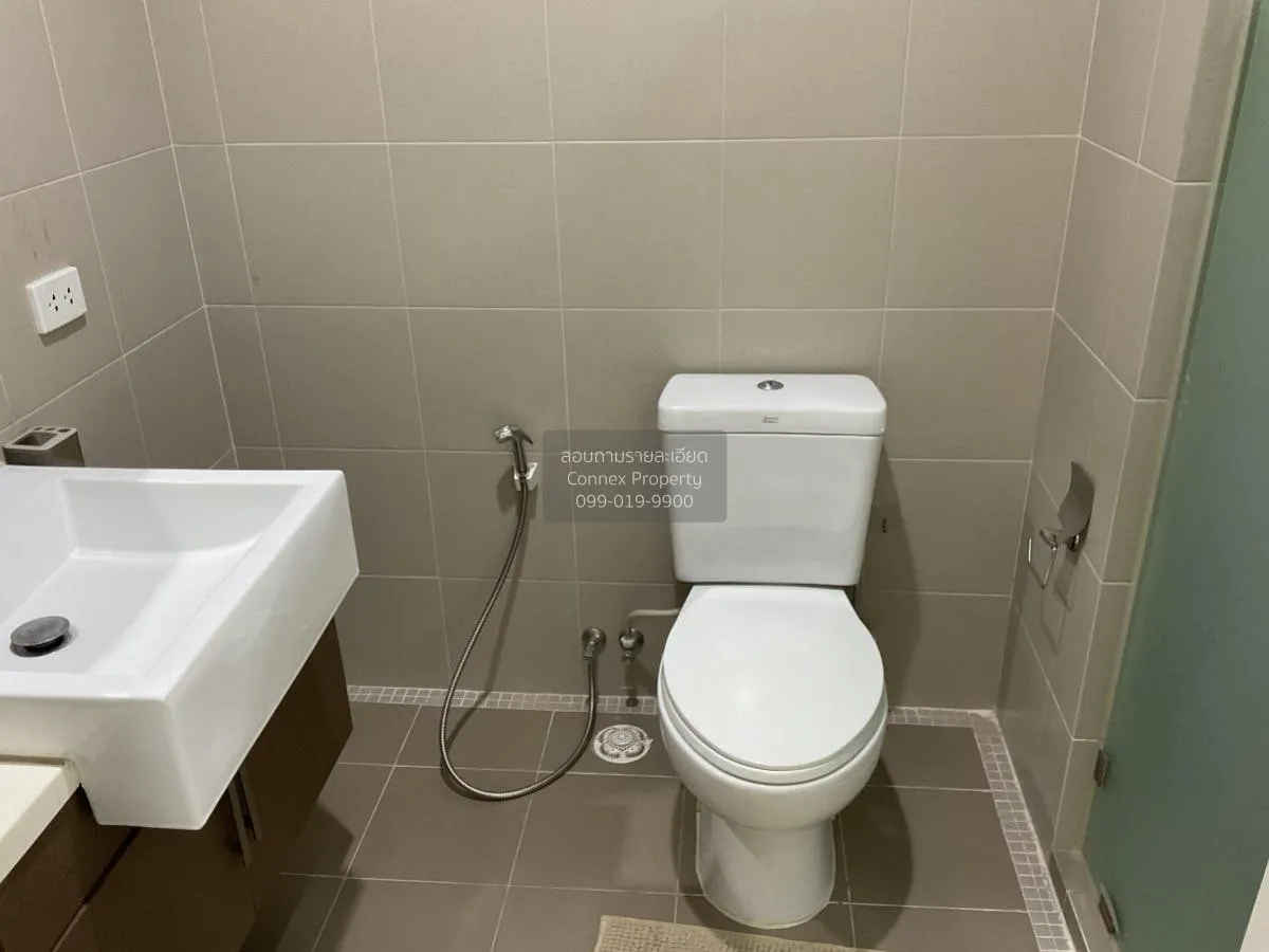 เช่าคอนโด  ไฮฟ์ สาทร BTS-กรุงธนบุรี คลองต้นไทร เขต คลองสาน กรุงเท