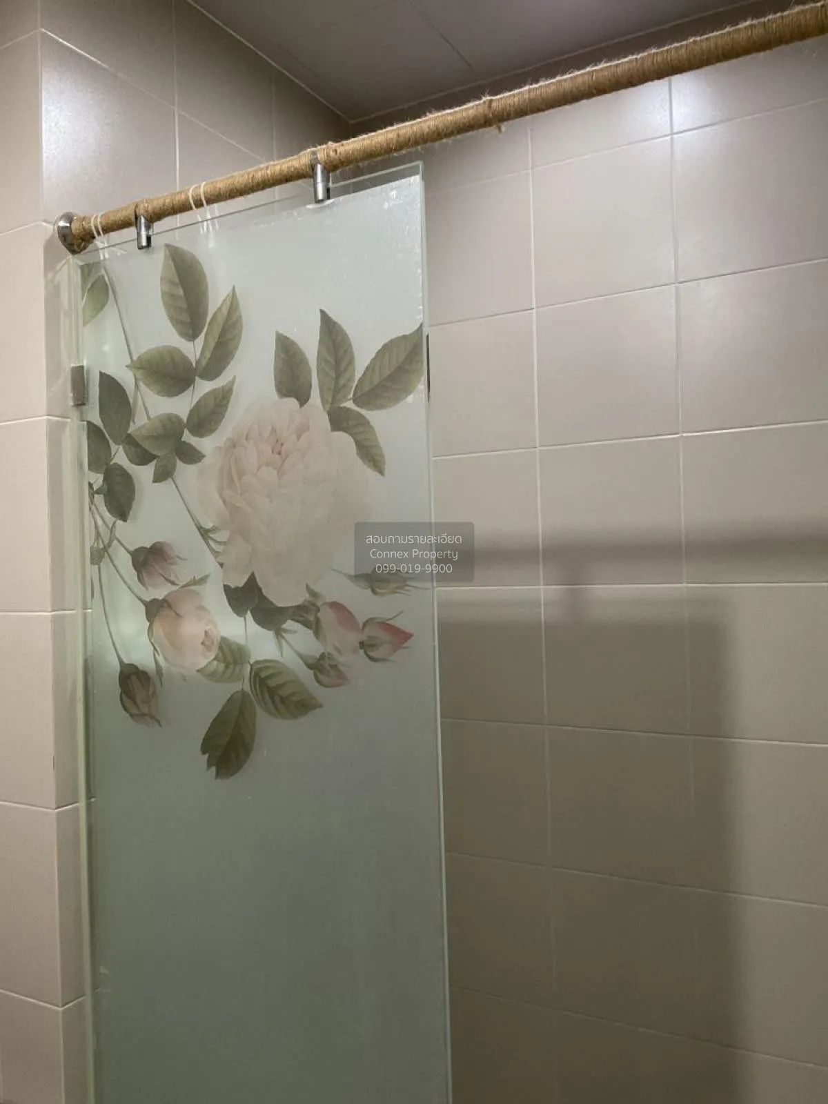 เช่าคอนโด  ไฮฟ์ สาทร BTS-กรุงธนบุรี คลองต้นไทร เขต คลองสาน กรุงเท