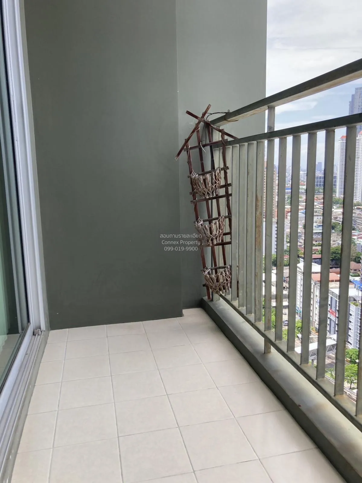 FOR RENT condo , Hive Sathorn , BTS-Krung Thon Buri , Khlong Ton 