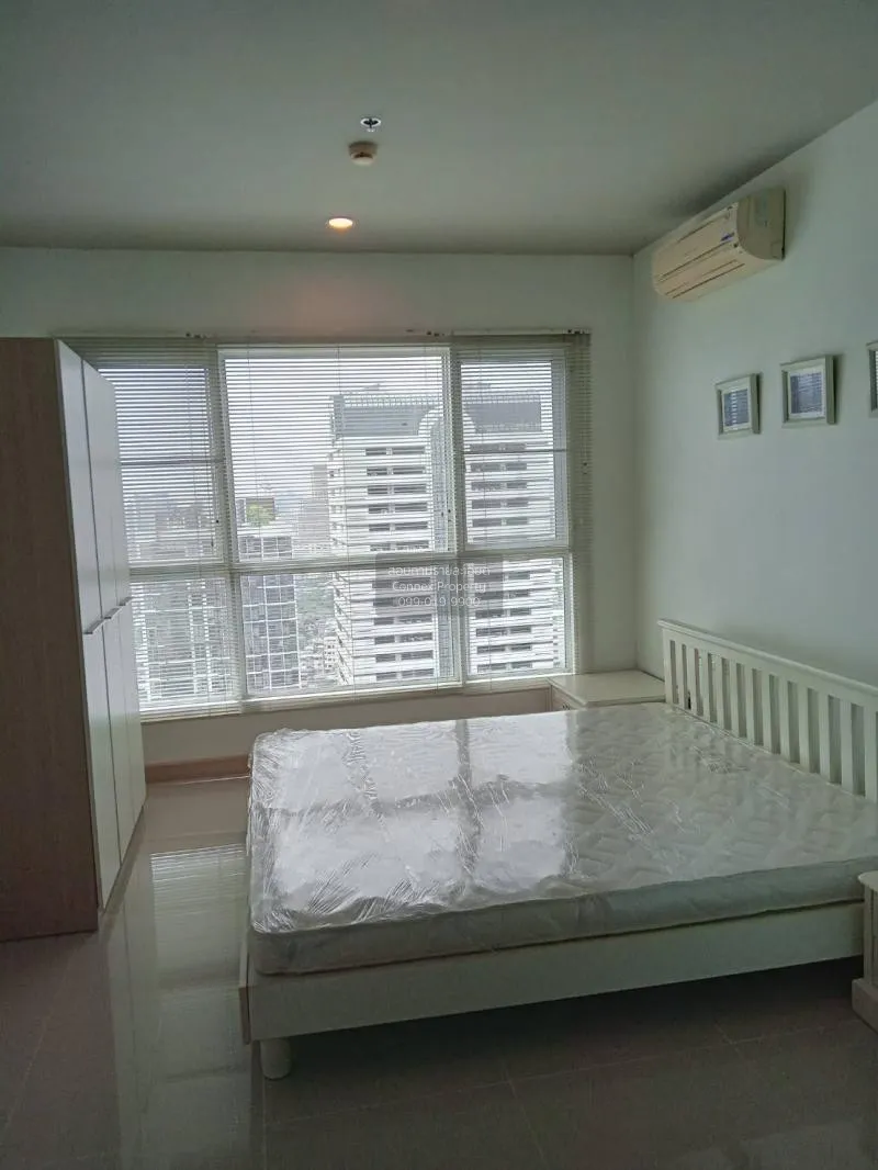 FOR RENT condo , Hive Sathorn , BTS-Krung Thon Buri , Khlong Ton 