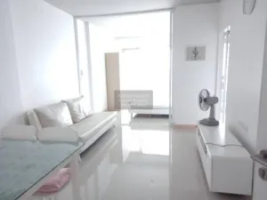 FOR RENT condo , Hive Sathorn , BTS-Krung Thon Buri , Khlong Ton Sai , Khlong San , Bangkok , CX-27414