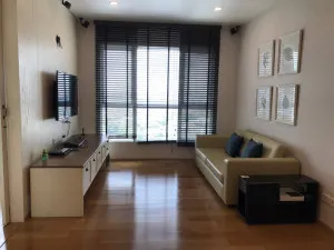 เช่าคอนโด  ไฮฟ์ สาทร BTS-กรุงธนบุรี คลองต้นไทร เขต คลองสาน กรุงเทพ CX-27426