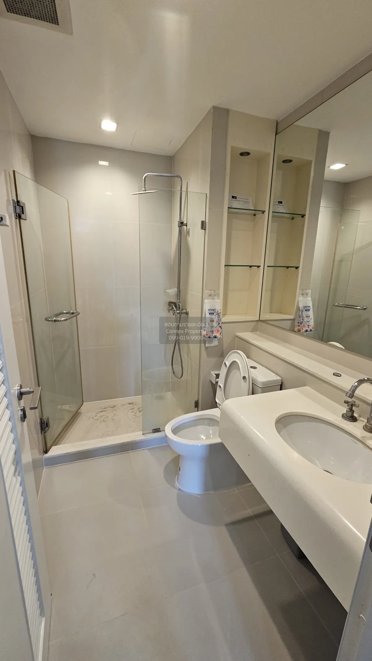 เช่าคอนโด  ไอวี สาทร BTS-ช่องนนทรี สีลม เขต บางรัก กรุงเทพ CX-276